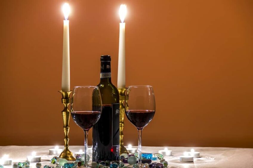 Eat a candlelight dinner.